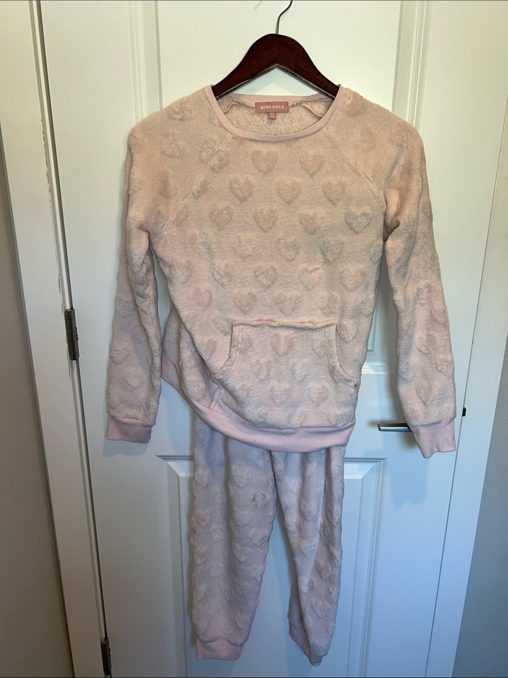 BCBG Girls Plush Heart Pullover & Jogger Pajama Set - Pale Pink